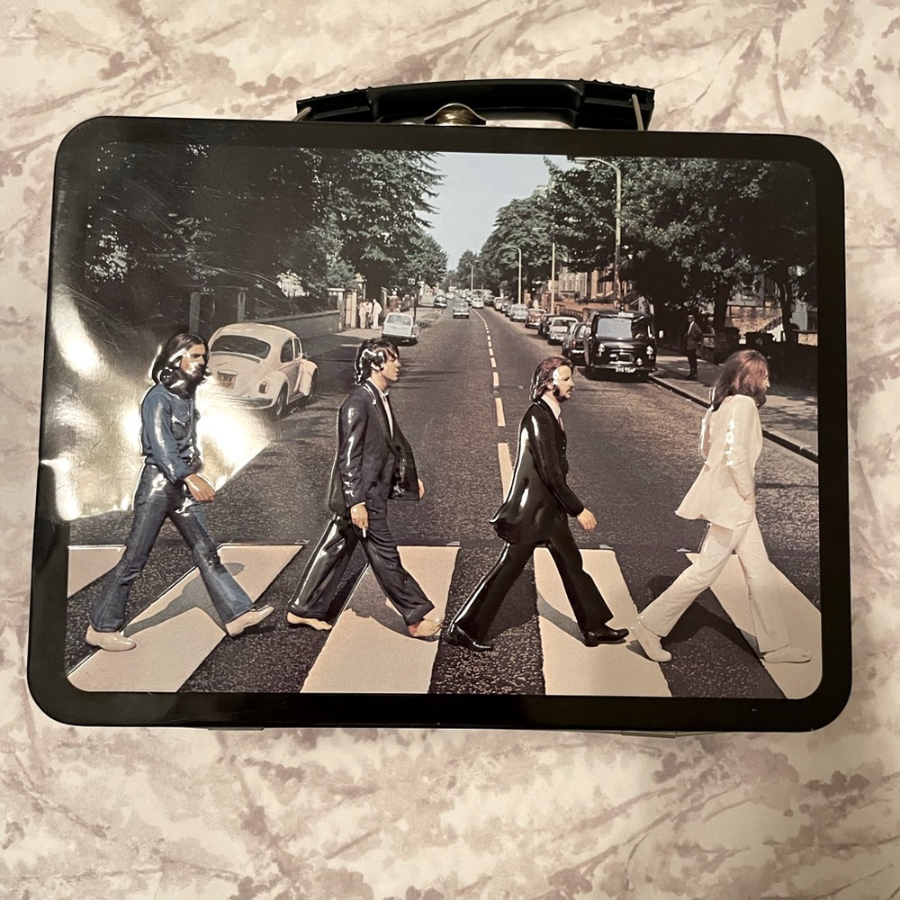 Raised tin image of The Beastles on Abby Road! Coolest lunchbox ever 😎
